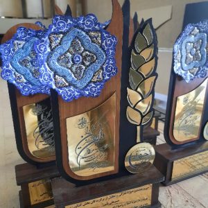 2تندیس مناسبتی 2تندیس مناسبتی